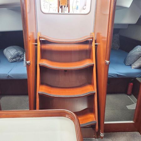 Luxury Yacht Stay "White Dove" Sleeps 6 Cebelitarık Dış mekan fotoğraf